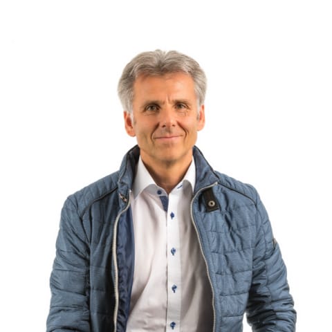 Ansprechpartner für JUWEL Fertiggaragen